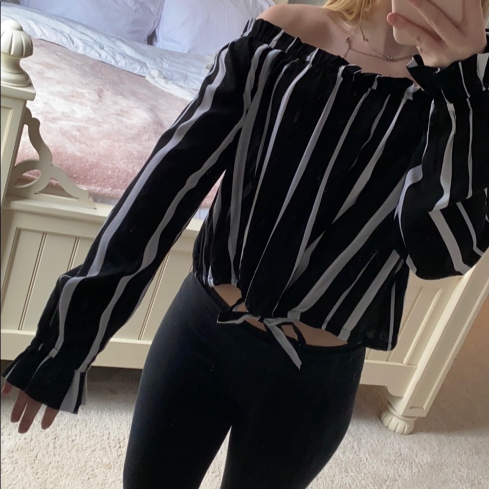 Off the Shoulder Black and Whit Striped Shirt